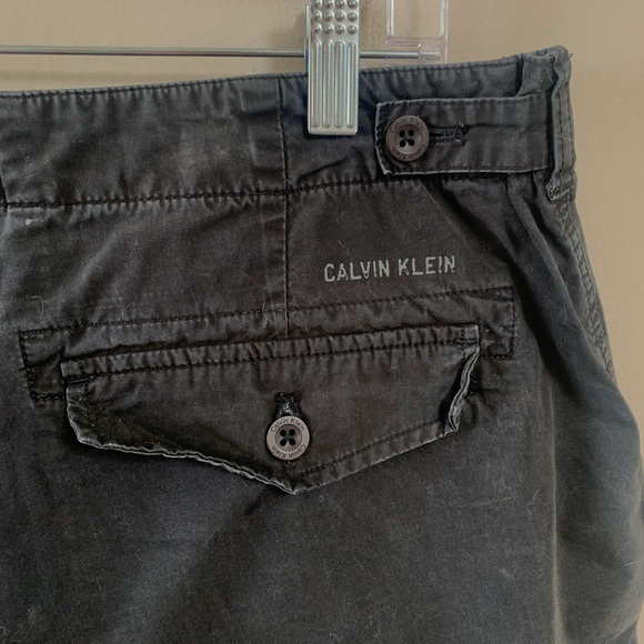 Calvin Klein black casual shorts size 33 - Picture 3 of 4